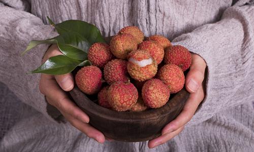 荔枝壳怎么煮水泡脚