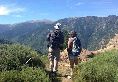 爬山后小腿肌肉酸痛怎么办