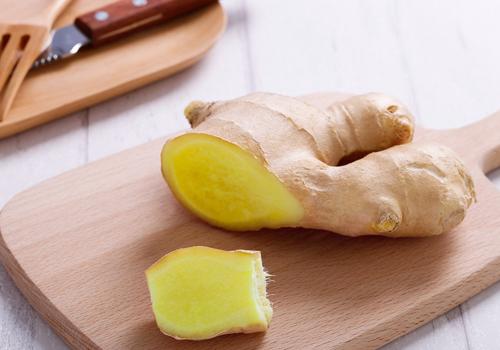 月经期间可以用姜泡脚吗