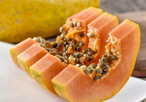 木瓜发苦能吃吗