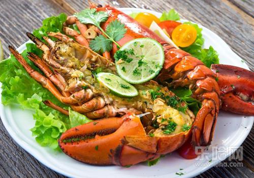 吃小龙虾可以喝酸奶吗