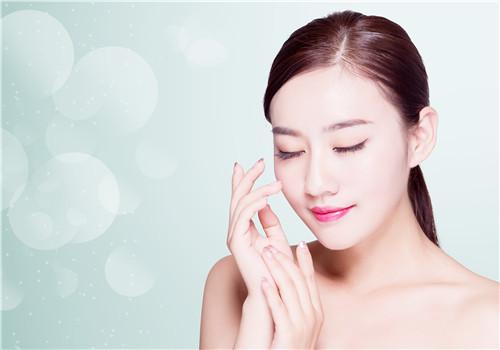 孕妇可以用维生素E抹脸吗