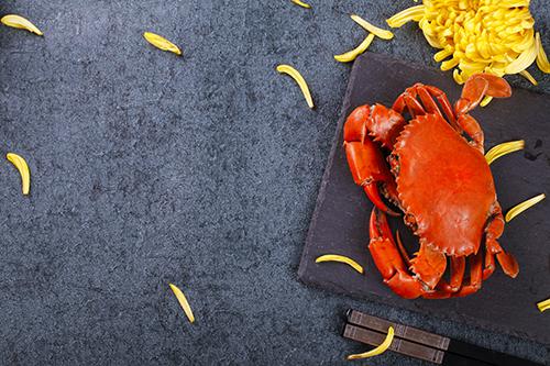 吃螃蟹长痘痘怎么办