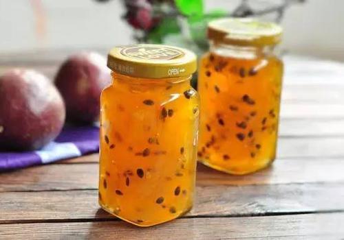 百香果可以和蜂蜜一起泡水吗 百香果和蜂蜜一
