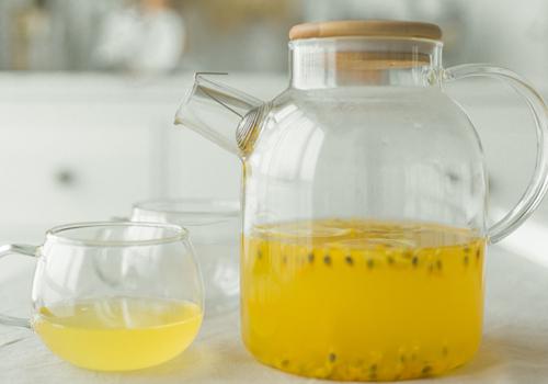 百香果可以和蜂蜜一起泡水吗 百香果和蜂蜜一