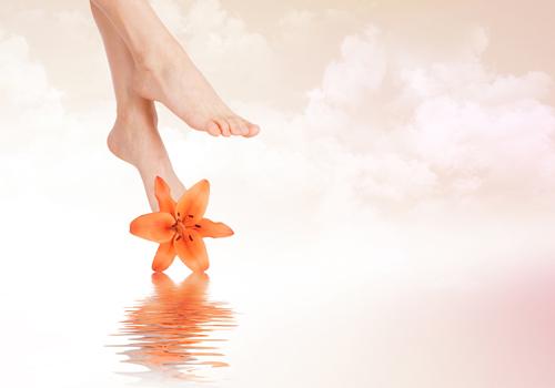 脚趾甲长到肉里怎么办如何剪,指甲长到肉里在