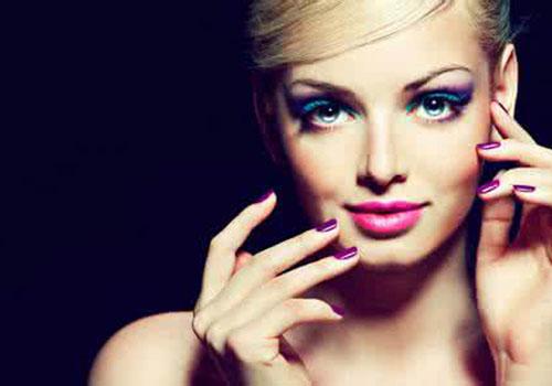 晚上涂爽肤水和乳液可以吗,晚上也要用水和乳