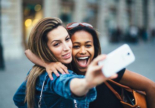 第一次来月经的前兆,初潮前的征兆,12岁来月经