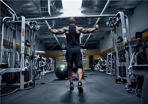 平板支撑会伤腰吗