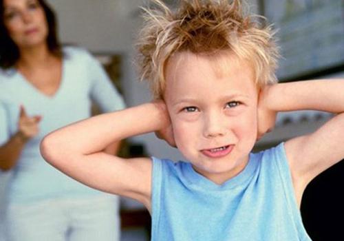 角膜炎是怎么引起的,角膜炎是什么引起的,角膜