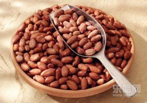 吃什么食物最能丰胸,丰胸吃什么最有效果-乐哈