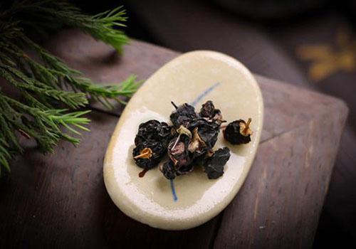 黑枸杞放久了还能吃吗