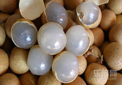 贫血食补吃什么好,贫血食补吃什么补得快-乐哈