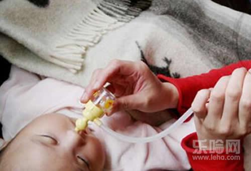 宝宝鼻子有鼻屎怎么弄出来,宝宝鼻屎怎么弄出
