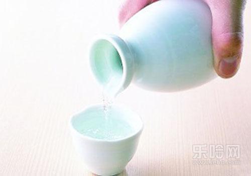 吃芋头为什么喉咙痒,吃芋头喉咙痒怎么办-乐哈