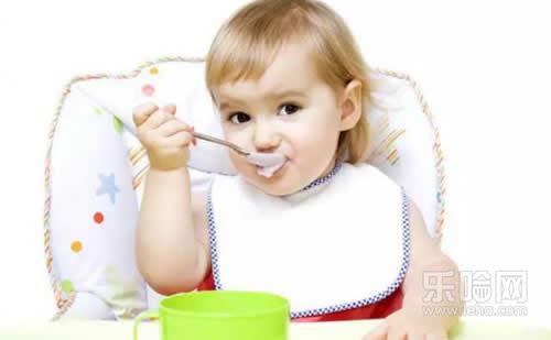 小孩拉肚子发烧是怎么回事,小孩腹泻发烧什么