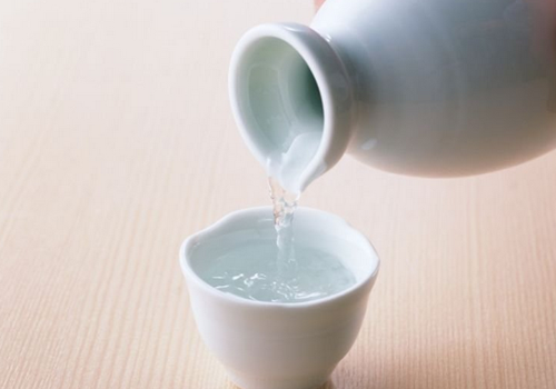 白酒啤酒混着喝,是不是醉得更快?-乐哈健康网