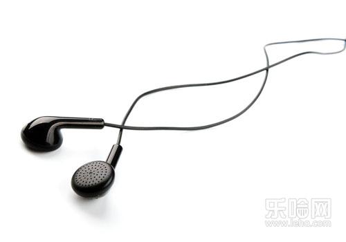 入耳式耳机和耳塞式耳机哪种好,耳塞式耳机和