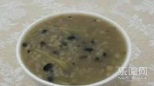 小孩感冒吃食发烧物好,小孩感冒发烧吃什丝袜穿慢慢上性感美女图片
