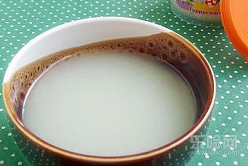 小孩感冒发烧吃什么食物好,小孩感冒发烧吃什