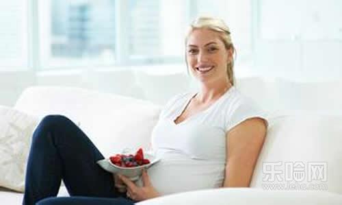 怀孕初期不想吃东西怎么办,怀孕初期不想吃饭