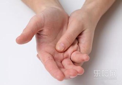 手指扭伤筋要怎样才能快速恢复,手指扭到筋怎