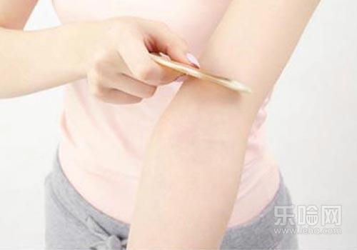 网球肘的家庭治疗方法,网球肘自我治疗方法,网