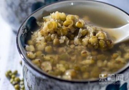 脸过敏发红痒怎么办,脸部过敏红痒怎么办,脸上