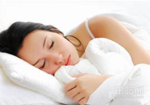 脸过敏发红痒脱皮_脸过敏发红痒怎么办