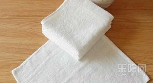 防针的地方有硬块,宝宝打疫苗的地方有硬块,宝