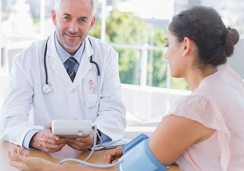 下巴长痘跟子宫有关吗