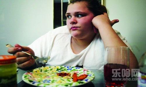 青少年掉头发是什么原因,青少年掉头发厉害的