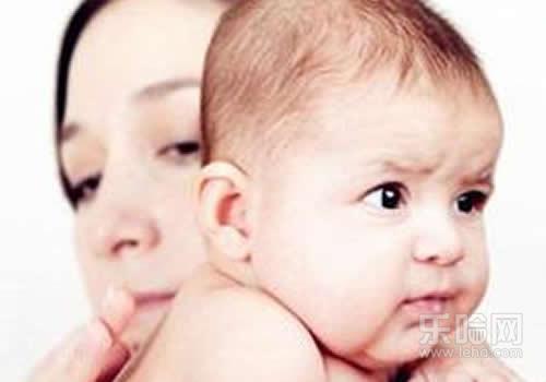 宝宝睡觉感觉喉咙里面有痰怎么办,宝宝睡觉喉