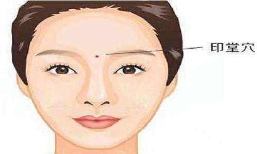按摩印堂有什么作用,印堂按摩手法