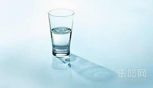 多喝水对肾有坏处吗,多喝水对肾脏的影响,多喝