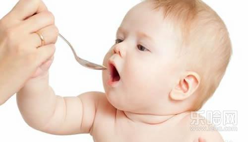 宝宝拉肚子能喝奶粉吗,宝宝拉肚子可以喝奶粉