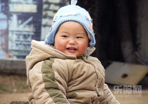 流鼻涕怎么办速效办法,流鼻涕如何快速止住-乐