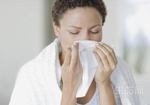 鼻涕带血是怎么回事,鼻涕里有血丝是怎么回事