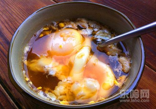 红糖鸡蛋补血吗,鸡蛋和红糖和起来喝能补血吗