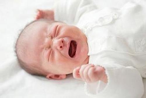 两个月宝宝缺钙有什么症状,两个月宝宝缺钙的