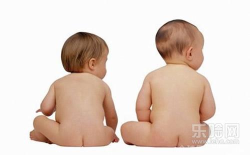 宝宝放屁很臭是怎么回事,宝宝放臭屁是什么原