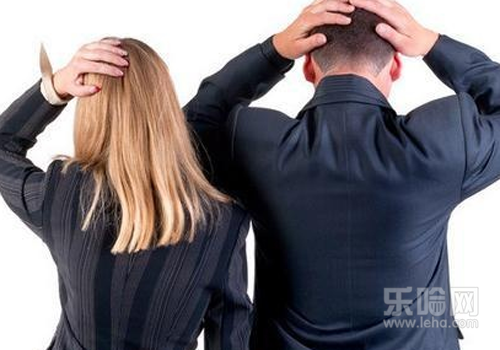 右后脑勺疼_后脑勺疼是怎么回事