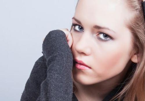 口角炎可用红霉素吗 口角炎用红霉素软膏有用