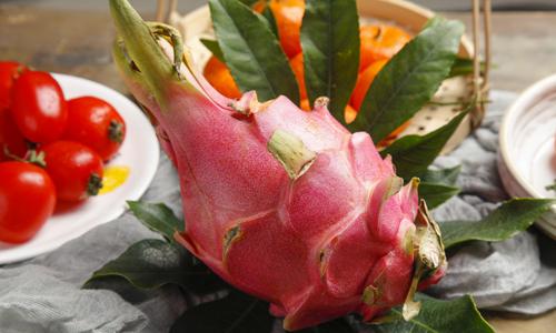 红心火龙果为什么那么红