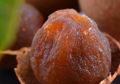 桂圆干发霉了还能吃吗,吃了发霉的桂圆干会怎