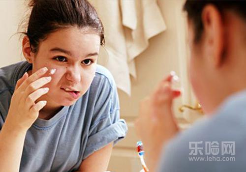 湿热体质的表现症状及调理方法,湿热体质的症