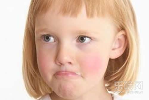 小孩鼻窦炎症状,小孩鼻窦炎有哪些症状,小孩鼻