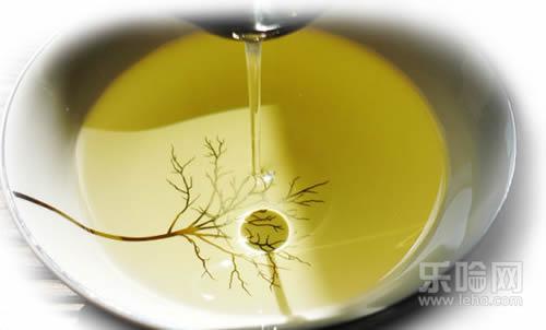 孕妇皮肤干燥擦什么好,孕妇皮肤干燥起皮用什