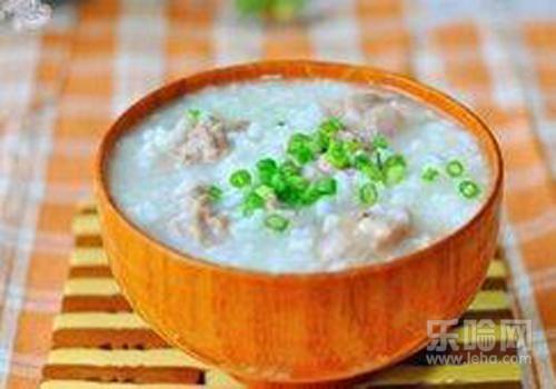 宝宝可以吃皮蛋瘦肉粥吗,皮蛋瘦肉粥宝宝可以