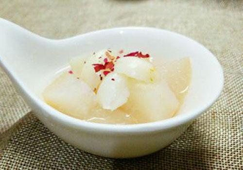 喉咙痒咳嗽咳出黄痰怎么办 千万别用错了方